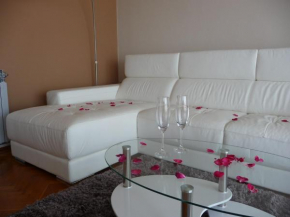  Apartments Noris  Пула